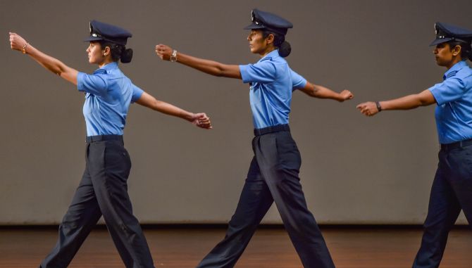 15 outstanding women honoured with Nari Shakti Puraskar