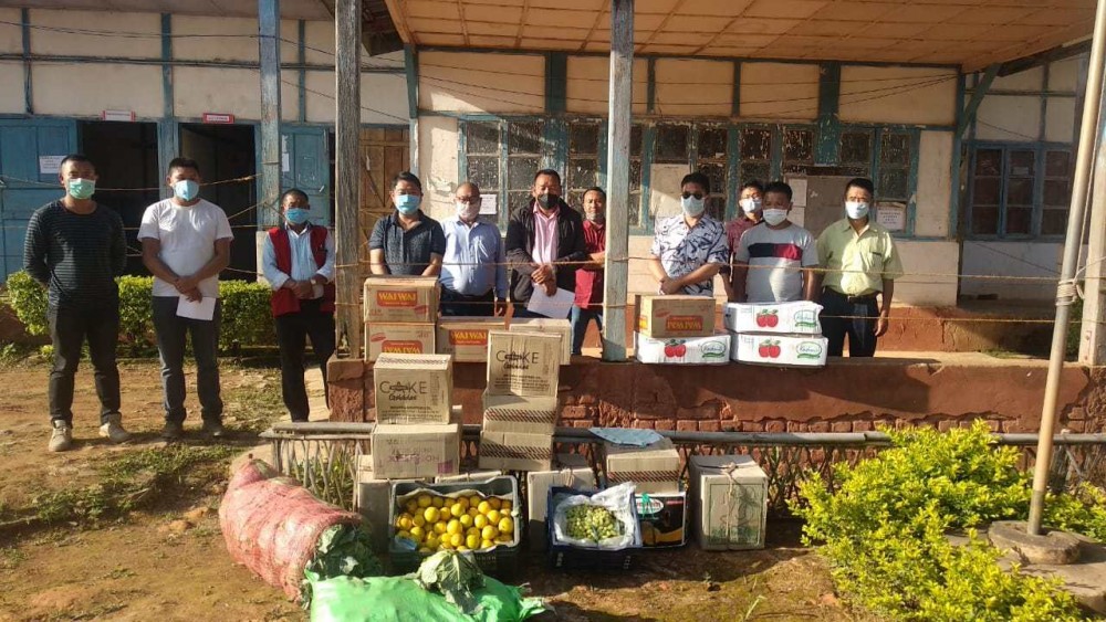 The Nationalist Democratic Progressive Party (NDPP), Phek region visited various quarantine centres under Phek district to take stock of its condition and first hand information on May 28 last. The team was divided into two groups. One led by Mosonyi Domeh, President NDPP Phek Region which visited Phek HQ and Meluri Sub division. Another team led by Kelelo Mero, General Secretary visited Pfiitsero and Chozuba Subdivision. The team lauded the efforts of the administrations, churches, public and NGOs.