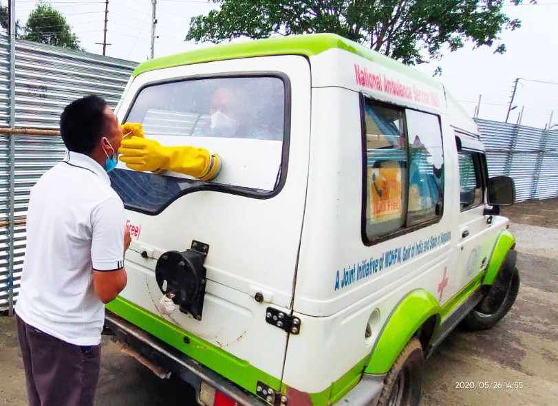A mobile sample collection van for collecting samples from returnees was launched in Mon on May 26.