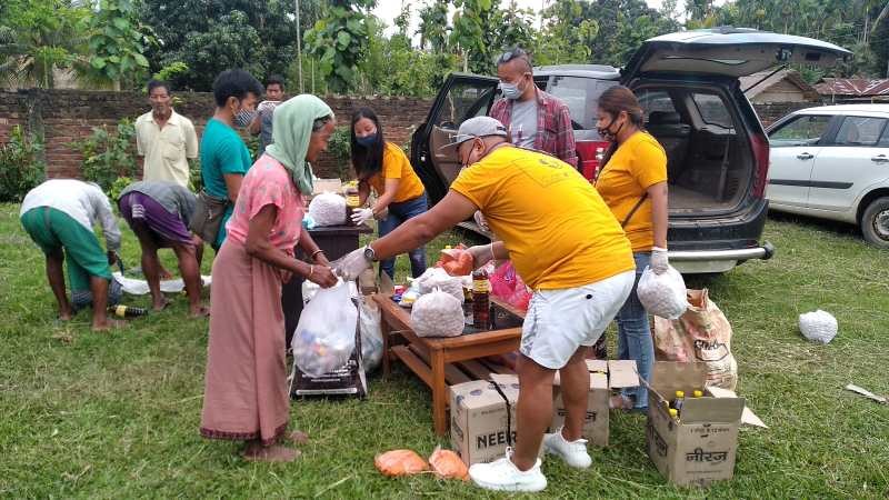 CAN Youth provided relief aid to widows under BPL, daily wagers and people living with difficult circumstances on May 29 and 30 in Amaluma Village, Dhansiripar, Naga United Village, Netaji Colony, Lotha Colony, Sachu colony, Burma Camp area and some individuals in around Dimapur. The relief was provided to 300 households. The relief aids were supported by Can Youth Partners Goonj, Community Youth Collective (CYC) and Kutchina Foundation. (Photo Courtesy: CAN Youth)