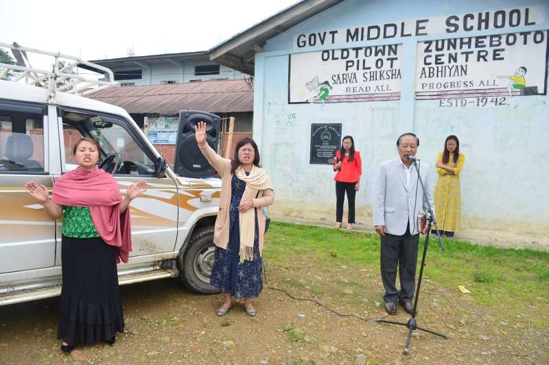 A team of twenty eight church leaders from Sumi Baptist Church Zunheboto (SBAK Nito Mount) headed by senior pastor, Rev Dr Yevito Sumi and pastor, Dr Hutton Sumi held Sunday devotional service, simultaneously in all the facility quarantine centres at Zunheboto district on June21. (DIPR Photo)