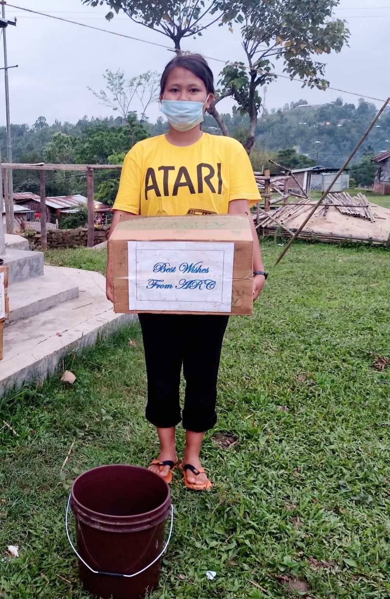 ARC, Ahthibung provided preventive materials and essential commodities to the returnees of Songlhuh village in Peren.  ARC alongwith Youth wing of Songlhuh village and in collaboration with Assam Rifles post of Ahthibung delivered the commodities for the returnees who are lodged in the village community hall.