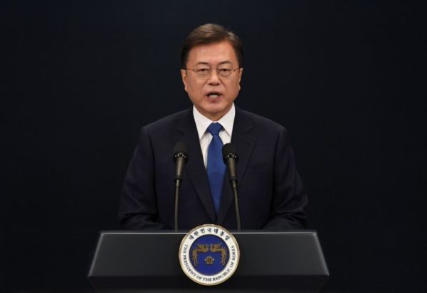 South Korean President Moon Jae-in speaks on the occasion of the third anniversary of his inauguration at the presidential Blue House in Seoul, South Korea on May 10, 2020. (REUTERS File Photo)