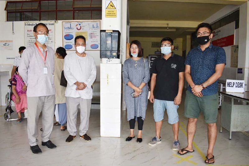 In an act of social responsibility, the proprietor of ST Electronics, a leading electronics business house in Mokokchung donated an automatic touchless sanitizer dispenser to COVID-19 Hospital, Mokokchung  on June 15. (Morung Photo)