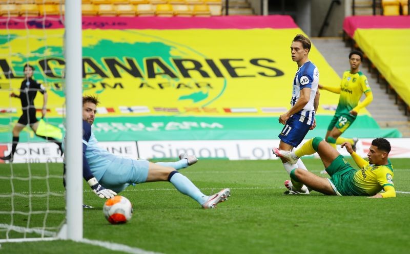 Brighton & Hove Albion's Leandro Trossard scores their first goal, as play resumes behind closed doors following the outbreak of the coronavirus disease (COVID-19) Richard Heathcote/Pool via REUTERS