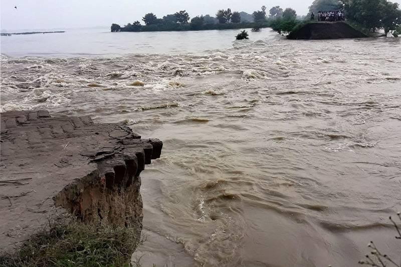 A damage dam in flood affected Gopalganj. (PTI Photo)