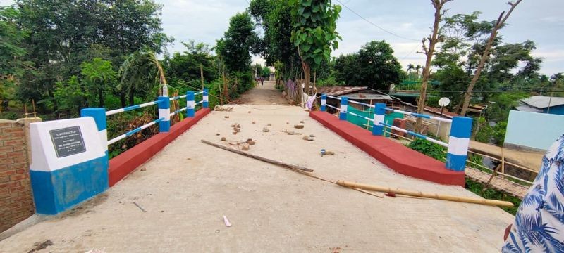 MLA Dimapur II AC, Moatoshi Longkumer inaugurates the bridge connecting Aokong (Veterinary Colony), Mon Bosti with Lengrijan on July 20.