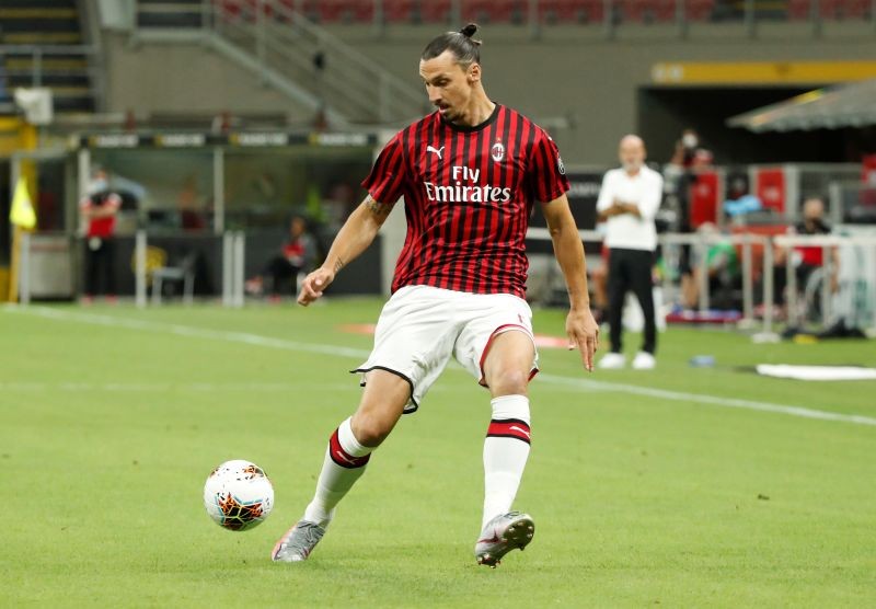 AC Milan's Zlatan Ibrahimovic in action, as play resumes behind closed doors following the outbreak of the coronavirus disease (COVID-19) REUTERS/Alessandro Garofalo