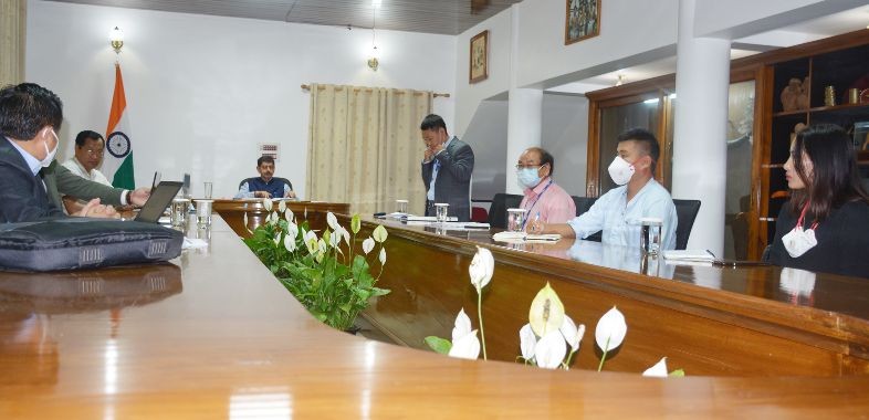 Governor RN Ravi with officials of the banks during the meeting held at Raj Bhavan, Kohima on July 21. (Photo Courtesy: PRO Raj Bhavan, Kohima)