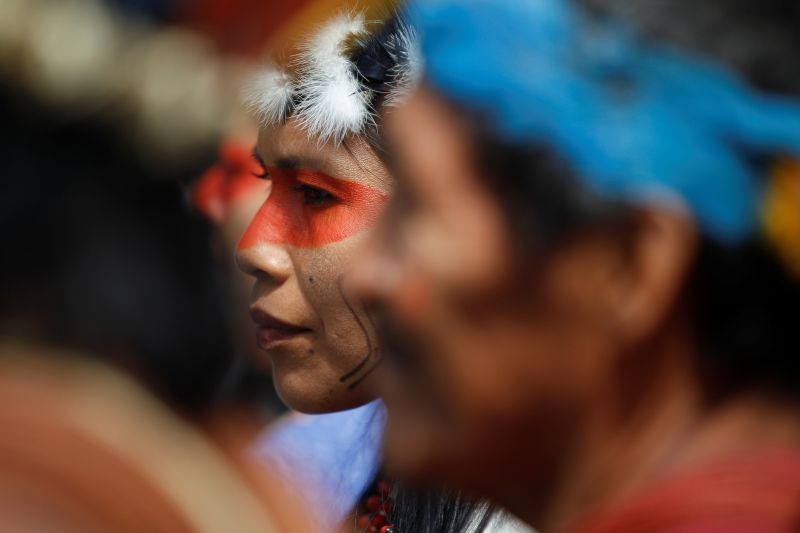Members of Ecuador's Waorari community gather in front of the council of the judiciary building after a local court ruled that the state had violated the rights of indigenous communities who were to be consulted about oil exploitation in their territories, in Quito, Ecuador on May 15, 2019.  (REUTERS File Photo)