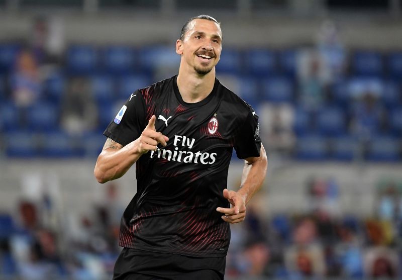 AC Milan's Zlatan Ibrahimovic celebrates scoring their second goal from the penalty spot. REUTERS/Alberto Lingria/File Photo