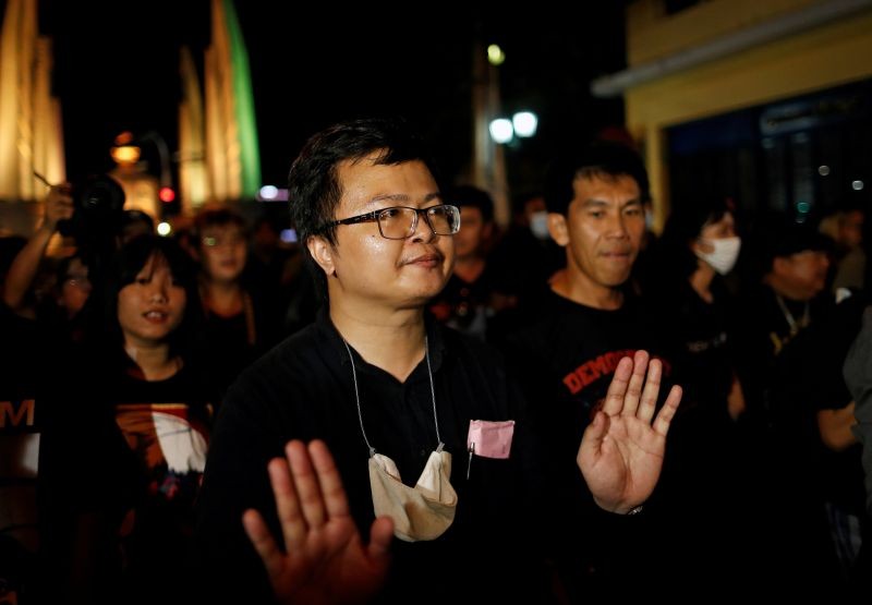 Anon Nampa, one of the leaders of recent anti-government protests, gestures as he walks during a rally to demand the government to resign, to dissolve the parliament and to hold new elections under a revised constitution, near the Democracy Monument in Bangkok, Thailand on August 16, 2020. (REUTERS Photo)