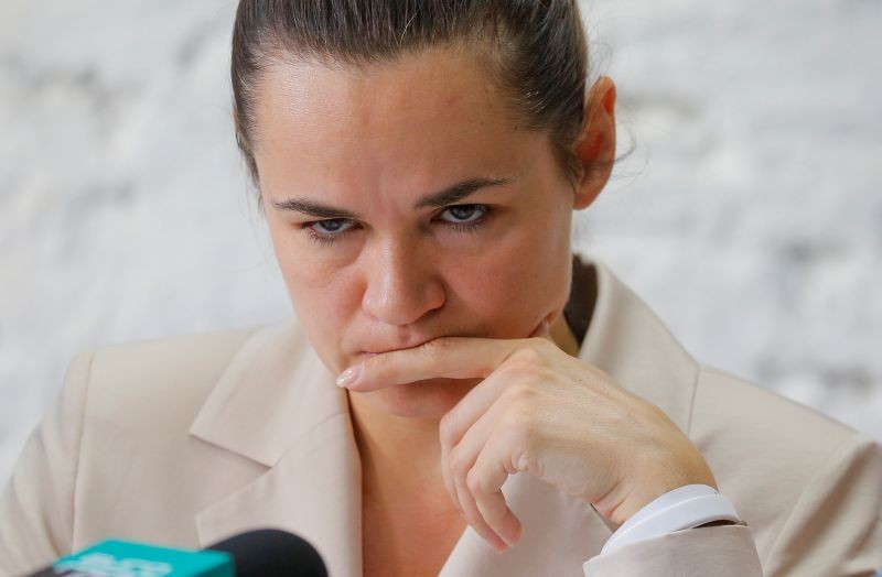 Belarusian united opposition candidate Svetlana Tikhanouskaya attends a news conference following the presidential election in Minsk, Belarus on August 10. (REUTERS Photo)