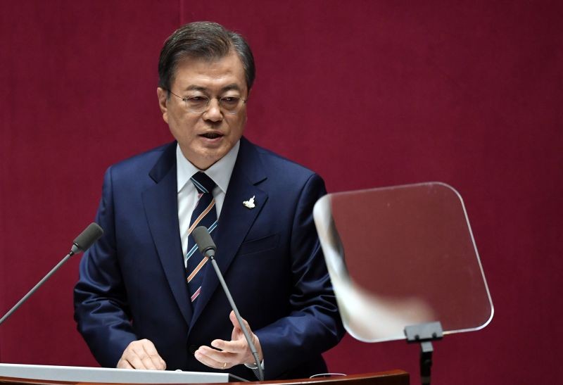 South Korea's President Moon Jae-in delivers a speech during the opening ceremony of the 21st National Assembly, in Seoul, South Korea on July 16, 2020. (REUTERS File Photo)