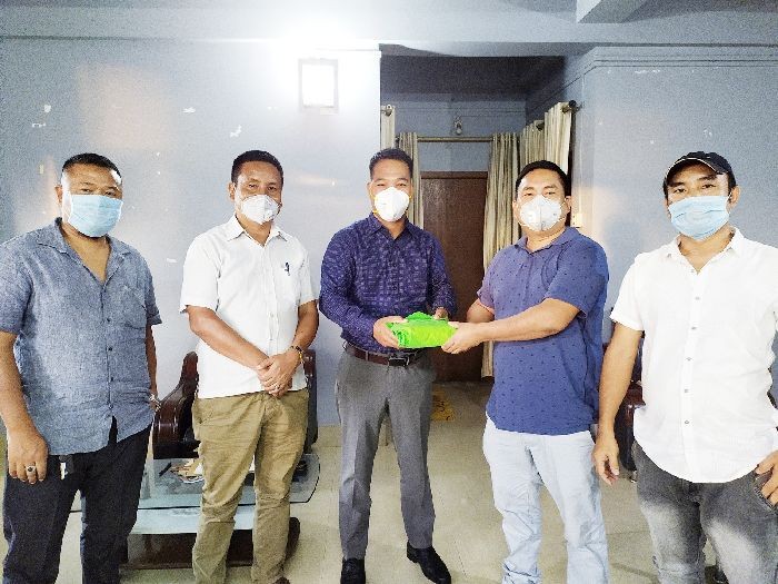 Minister Paiwang Konyak with other officials during the launching of Antibody Test Kits named ‘CORONA KANACH’ at Walo Guest House, Mon on August 5.