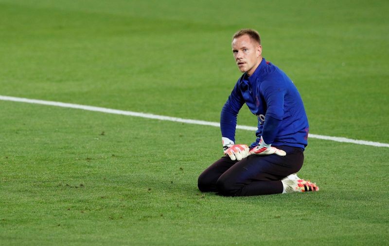 FILE PHOTO: Barcelona's Marc-Andre ter Stegen during the warm up before the match, as play resumes behind closed doors following the outbreak of the coronavirus disease (COVID-19) REUTERS/Albert Gea