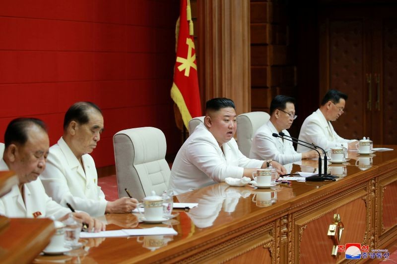 North Korean leader Kim Jong Un addresses a plenary meeting of the Central Committee of the Workers' Party of Korea in North Korea, in this photo released on August 20, 2020, by North Korean Central News Agency (KCNA) in Pyongyang. ( REUTERS Photo)