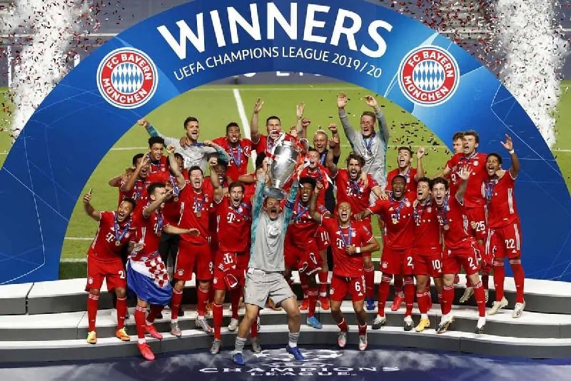  Bayern’s goalkeeper Manuel Neuer lifts the trophy after Munich won the Champions League final soccer match between Paris Saint-Germain and Bayern Munich at the Luz stadium in Lisbon, Portugal, Sunday, Aug. 23, 2020.AP/PTI Photo