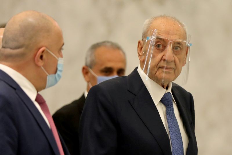 Lebanese Parliament Speaker Nabih Berri wears a face shield for meetings at the presidential palace in Baabda, Lebanon on August 31, 2020. (REUTERS Photo)
