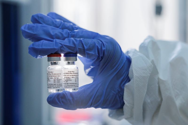 A handout photo provided by the Russian Direct Investment Fund (RDIF) shows samples of a vaccine against the coronavirus disease (COVID-19) developed by the Gamaleya Research Institute of Epidemiology and Microbiology, in Moscow, Russia on August 6, 2020. (REUTERS Photo)