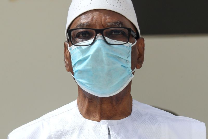 Mali President Ibrahim Boubacar Keita wears a face mask during the G5 Sahel summit in Nouakchott, Mauritania on June 30, 2020. (REUTERS File Photo)