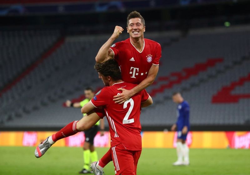 Bayern Munich's Robert Lewandowski celebrates scoring their fourth goal, as play resumes behind closed doors following the outbreak of the coronavirus disease (COVID-19) REUTERS/Michael Dalder