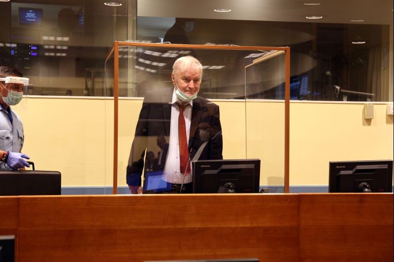 Former Bosnian Serb military leader Ratko Mladic arrives for his appeal hearing at the UN International Residual Mechanism for Criminal Tribunals in The Hague, Netherlands on August 25, 2020. (REUTERS Photo)