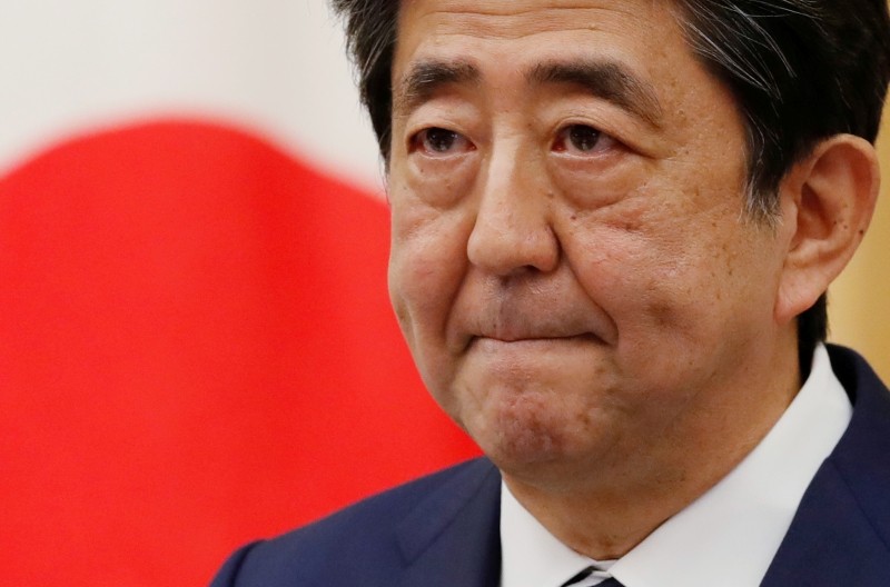 Japan's Prime Minister Shinzo Abe holds a news conference in Tokyo, Japan May 25, 2020. REUTERS/Kim Kyung-Hoon/Pool