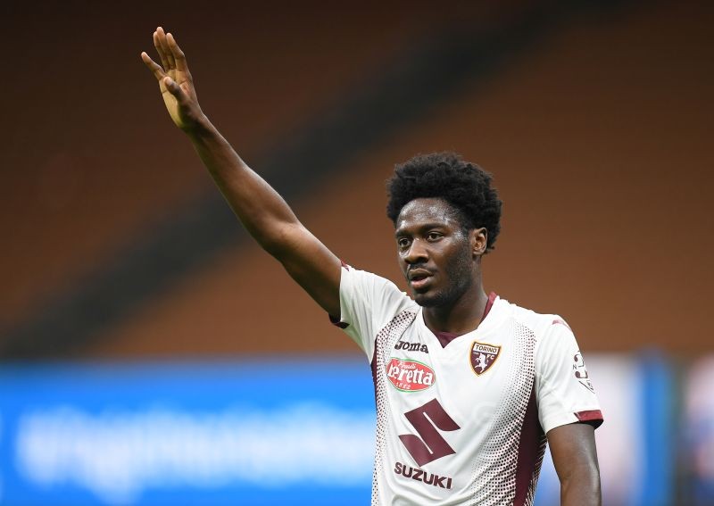 Torino's Ola Aina, as play resumes behind closed doors following the outbreak of the coronavirus disease (COVID-19) REUTERS/Daniele Mascolo/Files