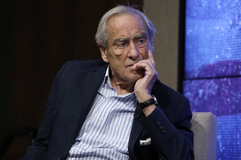 Reuters Editor-at-Large Sir Harold Evans speaks at a Reuters Newsmaker event in New York on September 9, 2019. (REUTERS File Photo)