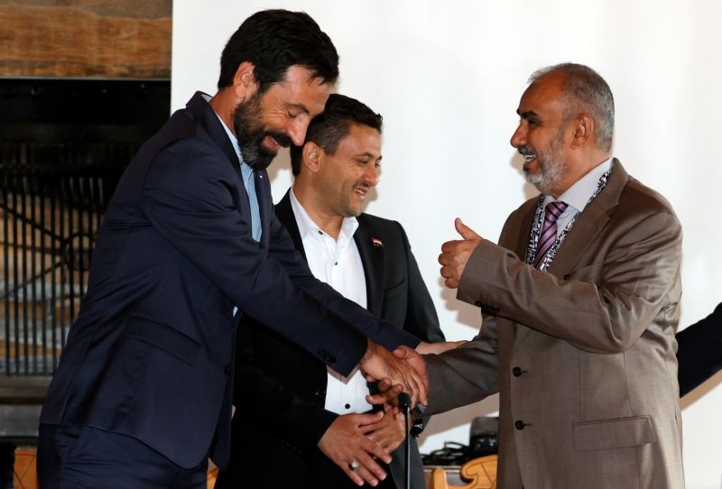 Fabrizio Carboni, Regional Director for the Near and Middle East of the International Committee of the Red Cross (ICRC), Abdulkader al-Murtada, Head of the Houthi prisoner exchange committee and Hadi Haig, Head of the Yemeni government delegation, react after the closing plenary of the fourth meeting of the Supervisory Committee on the Implementation of the Prisoners' Exchange Agreement in Yemen, in Glion, Switzerland, September 27, 2020. (REUTERS Photo)