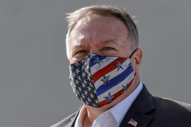 U.S. Secretary of State Mike Pompeo wears a protective face mask as he visits the Naval Support Activity base at Souda, Crete, Greece on September 29, 2020. (REUTERS Photo)