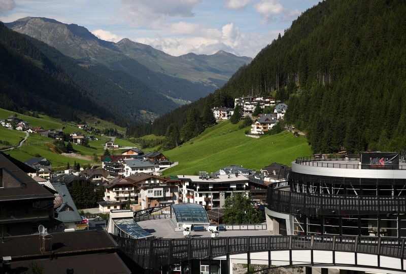 A general view of the village in Ischgl, Austria, July 23, 2020. Hundreds of Austrians were infected and thousands of foreign tourists say they were too as the coronavirus found a breeding ground in crowded apres-ski bars in the skiing resort of Ischgl in February and early March. (REUTERS File Photo)