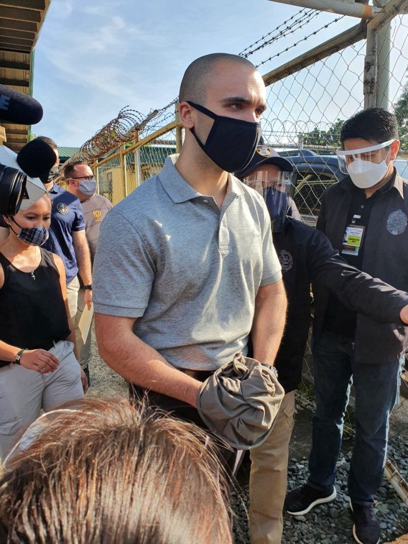 U.S. solider Joseph Scott Pemberton, convicted for killing Filipino transgender woman Jennifer Laude in 2014, is pictured before heading to the airport for deportation, following the issuance of pardon by Philippines' President Rodrigo Duterte, in Manila, Philippines on September 13, 2020. (REUTERS Photo)