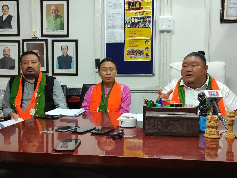 Minister Temjen Imna Along, Nagaland State Mahila Morcha President Phangnon Konyak and State Secretary BJP Akum O addressing the press conference held on September 21.