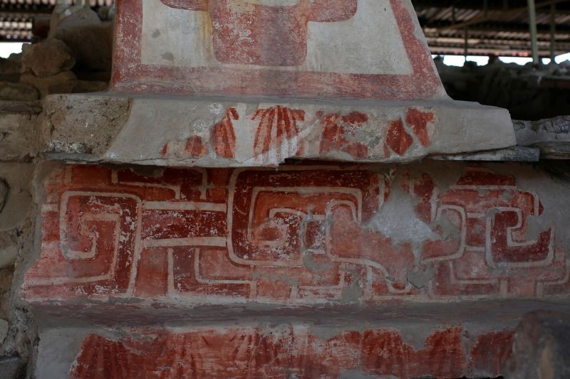 The remains of mural paintings with geometric designs and seashells are seen at La Ventilla, one of the most extensively-excavated neighborhoods in the ancient ruins of Teotihuacan, in San Juan Teotihuacan, northeast of Mexico City, Mexico. November 7, 2019. (REUTERS File Photo)