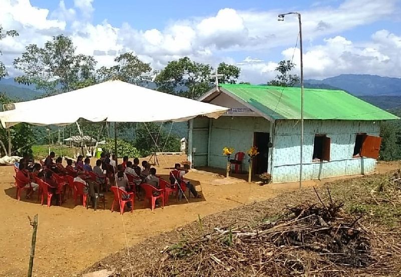 A section of gathering attending the Tening Namsan Baptist Fellowship building dedication at Tening Namsan on September 18.