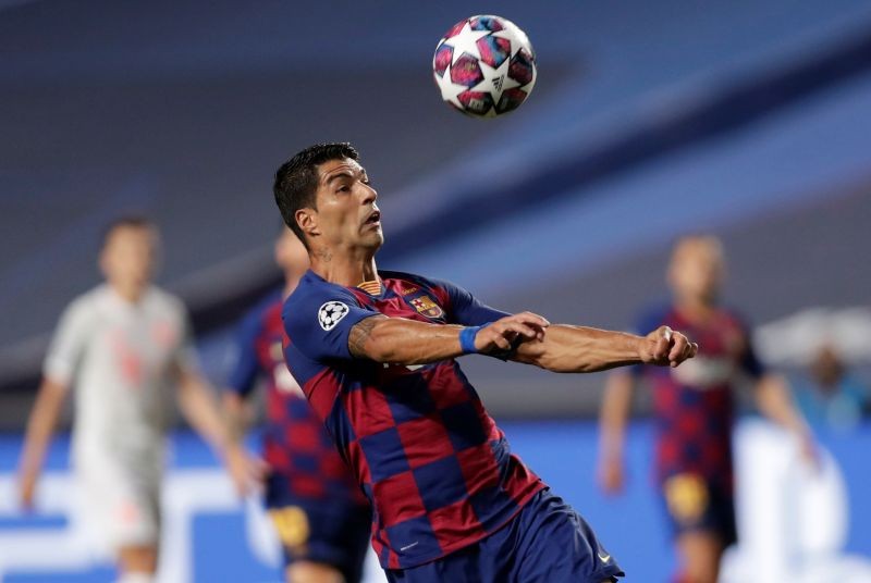 Barcelona's Luis Suarez in action, as play resumes behind closed doors following the outbreak of the coronavirus disease (COVID-19) Manu Fernandez/Pool via REUTERS