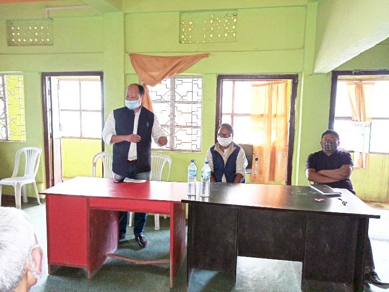 Dr K Akaho Sema, Dy CMO briefing the participants during awareness programme to business community on COVID-19 held at ZCCI Office, Zunheboto on September 21.