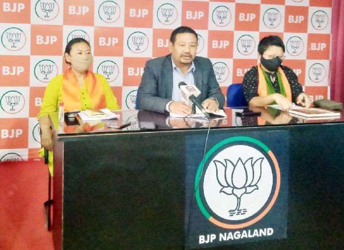 Nagaland State BJP Secretary Lanuakum O, State BJP Co-Chief Spokesperson Nini Cheng and State BJP Mahila President Phangnon Konyak during press conference held in Kohima on September 8. (Morung Photo)