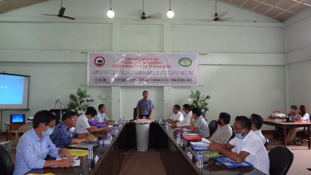 Department of Geology and Mining Director, S Manen addressing the 40th State Geological Programming Board held in the Conference Hall of Geology & Mining office on September 11.
