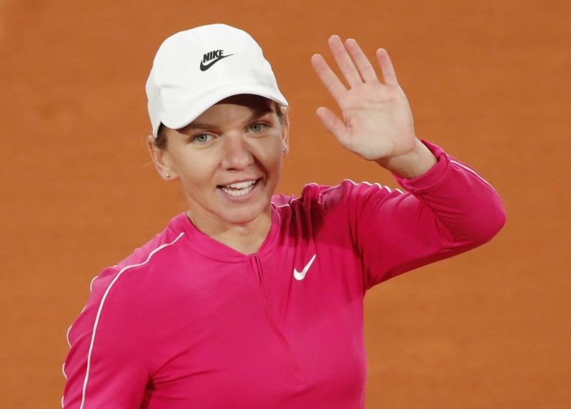 Romania's Simona Halep celebrates after winning her first round match against Spain's Sara Sorribes Tormo REUTERS/Charles Platiau