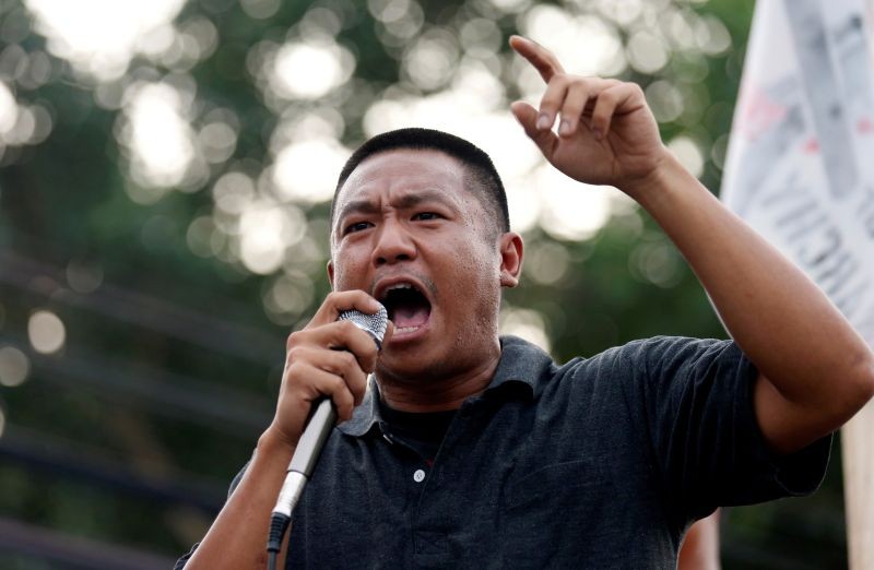 Pro-democracy protester Jatupat "Pai" Boonpattararaksa gives a speech after being released from Bangkok Remand Prison in Bangkok, Thailand October 23, 2020. (REUTERS Photo)