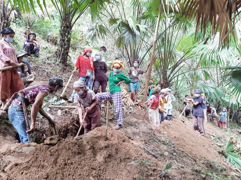 Communities of Mon village participating in construction of recharge structures to revive their springs under the supervision of the Para-Hydrogeologists. (Photo Courtesy: NEIDA)