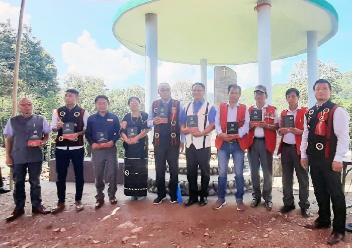 Dr Hokishe Yepthomi, Chairman Sumi Literature board releasing the ‘Sumi legal dictionary’ authored by the late K Ghulakha P Swu on October 13.