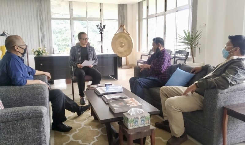 Naga Musicians Collective (NMC) president Andrew Ngully and colleagues call on TaFMA advisor Theja Meru on October 21. The meeting discussed various ideas to grow and strengthen the local music ecosystem. The meeting also focused on plans to organise music outreach programs in the districts and archiving of the music journey of Nagaland till date and more.