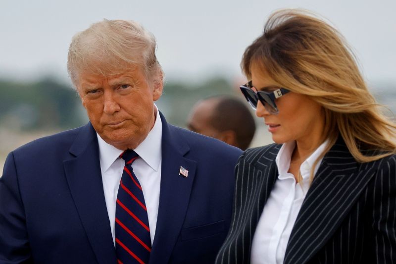 U.S. President Donald Trump and first lady Melania Trump arrive at Cleveland Hopkins International Airport to participate in the first presidential debate with Democratic presidential nominee Joe Biden in Cleveland, Ohio, U.S., September 29, 2020. (REUTERS File Photo)