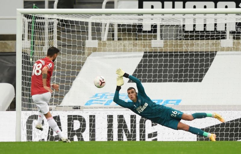 Manchester United's Bruno Fernandes missing from the penalty spot as Newcastle United's Karl Darlow saves it Pool via REUTERS/Stu Forster