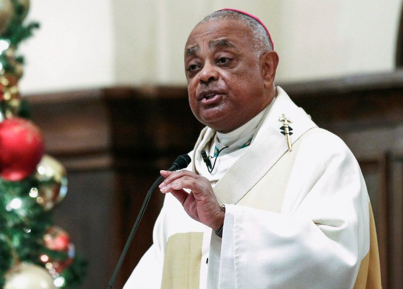 Roman Catholic Archbishop of Atlanta Wilton Gregory speaks to parishioners in Atlanta, Georgia, December 5, 2013. (REUTERS File Photo)