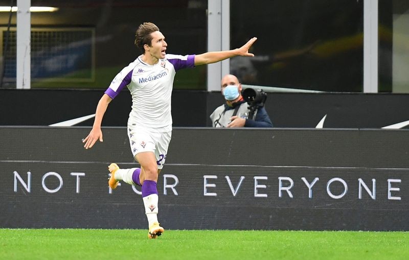 Fiorentina's Federico Chiesa celebrates scoring their third goal REUTERS/Daniele Mascolo/Files